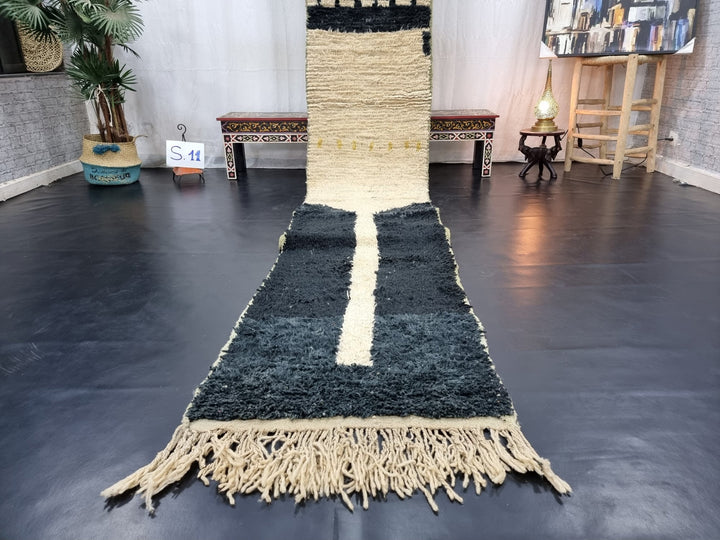 ARTISTIC BOUJAAD RUG, Moroccan Rug , Berber Rug, Abstract Rug, Black  Beige Rug, HandwovenRug, High Quality Wool Rug, Area Wool Rug