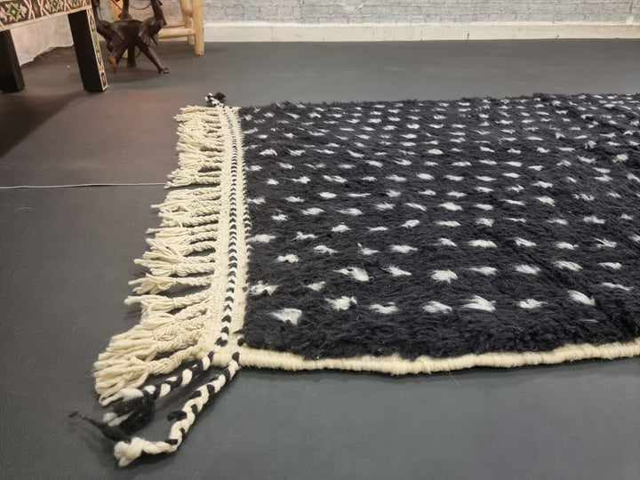 GORGEOUS BENIOURAIN RUG, Moroccan Handmade Rug , Black And White Rug, Wool Rug, Berber Rug, Dotted Wool Rug, Tribal Carpet, Handwoven Rug