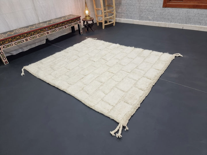 ARTISTIC BENIOURAIN RUG, Moroccan Rug, Handmade , White Rug, Berber Wool Rug, Soft Carpet, Checkerboard Rug,Berber Rug, Sheep Wool Rug