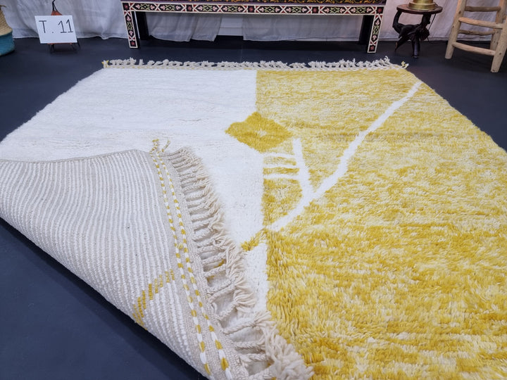 CUTE MOROCCAN RUG, Beniourain Rug , Yellow  White Rug, Geometric Rug, Handmade Rug, Azilal Rug, Handwoven Rug, Berber Rug, Area Wool Rug