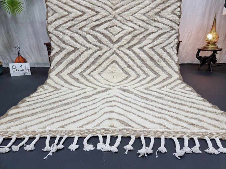 CUTE BENIOURAIN RUG, Sheep Wool Rug, Moroccan Rug , White  Beige Rug, Geometric Rug Wool Rug, Handwoven Rug, Azilal Rug, Berber Area Rug