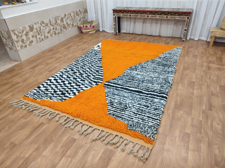 GORGEOUS BOUJAAD RUG, Moroccan Handmade Rug, Custom Sheep Wool Rug, Abstract Berber Rug, Orange And Black Carpet, Tribal Boujaad Rug.