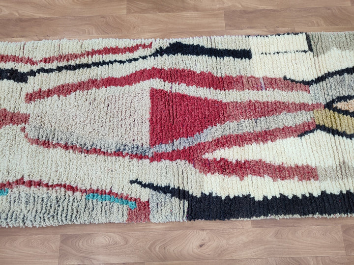 AMAZING BOUJAAD RUG, Moroccan Handmade Runner Rug, Sheep Wool Carpet, Red And Green Rug, Tribal Berebr Runner Rug, Abstract Boujaad Rug.