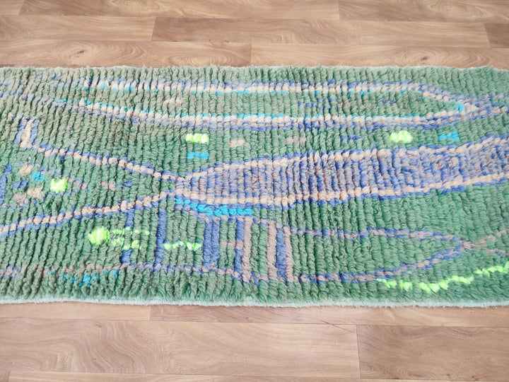 AMAZING BOUJAAD RUG, Moroccan Handmade Rug, Green And Purple Rug, Berber Abstract Rug, Authentic Sheep Wool Rug, Small Tribal Boujad Carpet.