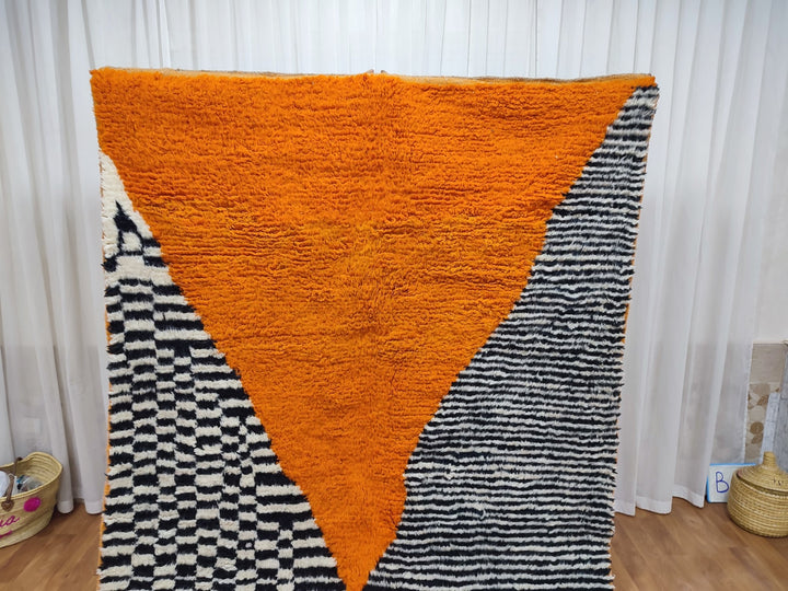 GORGEOUS BOUJAAD RUG, Moroccan Handmade Rug, Custom Sheep Wool Rug, Abstract Berber Rug, Orange And Black Carpet, Tribal Boujaad Rug.