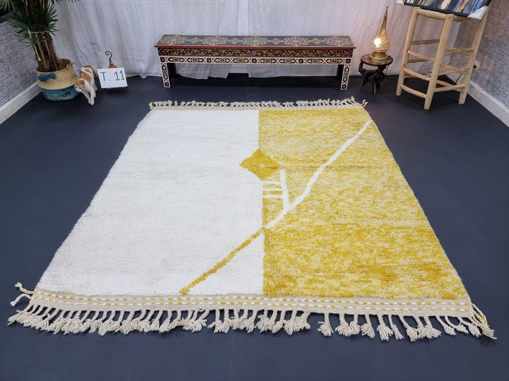 CUTE MOROCCAN RUG, Beniourain Rug , Yellow  White Rug, Geometric Rug, Handmade Rug, Azilal Rug, Handwoven Rug, Berber Rug, Area Wool Rug