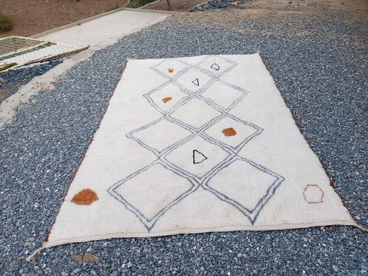 Moroccan rug, Mrirt rug, Tribal rug, Made to order rug, Beniouarain rug, Wool rug, Rugs for Kids, White berber rug, Boujad rugs