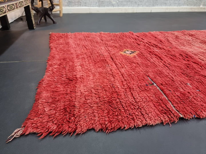 authentic  rug, moroccan rug , berber rug, geometric rug, red rug, handmade rug, sheep wool rug, boujaad  rug, overdyed rug