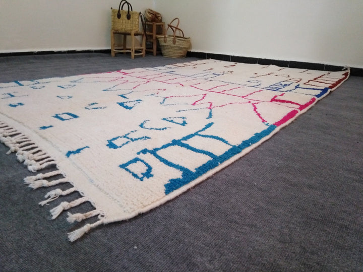 Lovely Moroccan handwoven rag rug  carpet  teppich in perfect condition