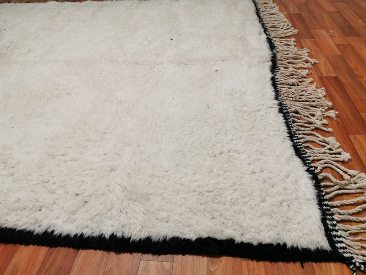 MOROCCAN HANDMADE RUG, Berber Rug, Solid Wool Rug, Beni Ourain Rug, Large Moroccan rug, White Rug, Handwoven Rug, Area Wool Rug, Azilal Rug.