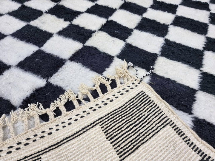 PRETTY BENIOURAIN CARPET, Moroccan Handmade Rug, Checkered Black And White Rug, Checker Rug, Handmade Wool Carpet, Azilal Rug, Handwoven Rug