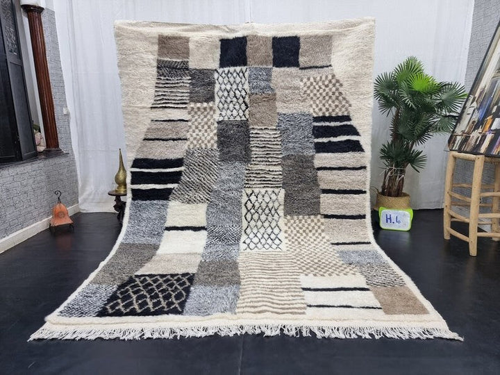 PRETTY MOROCCAN RUG,Beige, Gray And Black Rug, Beni Ourain Rug, Berber Wool Rug, Handwoven Abstract Rug, Azilal Carpet, Beniourain Wool Rug.