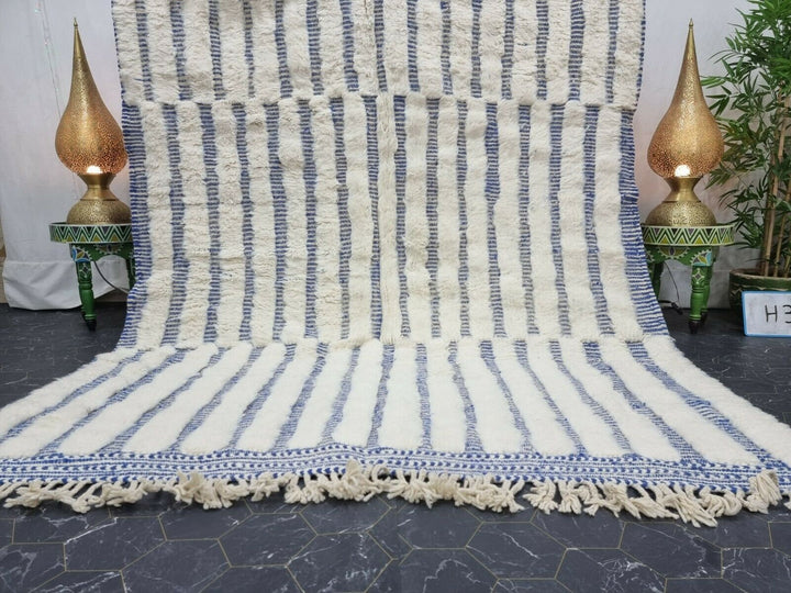 STUNNING BENIOURAIN CARPET, Moroccan Handmade Rug, White And Blue Rug, Striped Rug, Handmade Wool Carpet, Azilal Berber Rug, Handwoven Rug