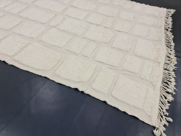 UNIQUE BENIOURAIN RUG, Moroccan Rug, Sheep Wool Rug, Checkered Rug, Off White Rug, Handmade Cream Carpet, Berber Rug, Azilal Rug, Tued Rug